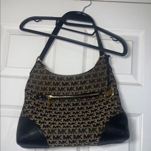 Michael Kors Black and Tan Shoulder Bag with Classic Design